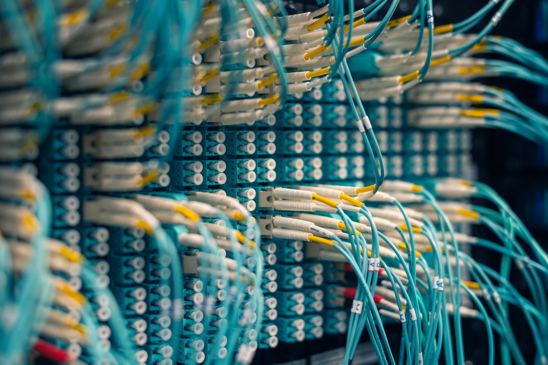 Lower your Android Application size during database integration lifecycle